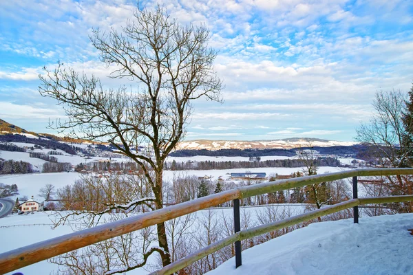 Panorama z szwajcarski krajobraz góry zimą — Zdjęcie stockowe