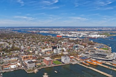 Bayonne Newark'ta bağlantı noktası havadan görünümü