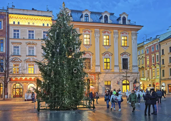 Christmas tree and Main Market Square of the Old City in Krakow — Stock Photo, Image