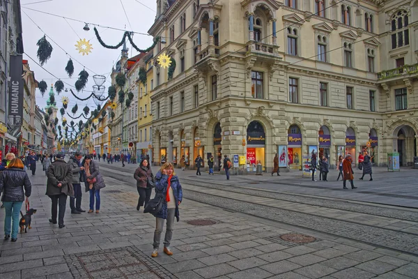 Street view of Herrengasse in Graz of Austria with Christmas decoration — Stockfoto