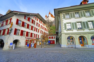 Thun kale City Hall Square Thun eski kentte yukarıda