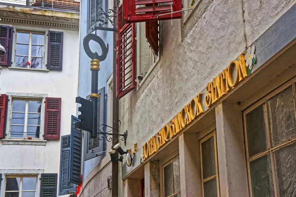 Street sign in the Old City of Solothurn — Stock Photo, Image