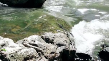 gün ışığı, dağ dere 