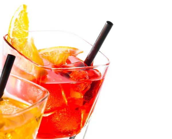 Two cocktail with orange slice on top isolated on white background — Stock Photo, Image