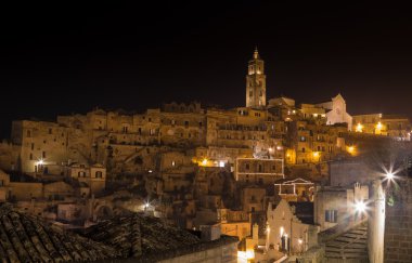 panoramik tipik taşlar (Sassi di Matera) ve Matera Unesco Avrupa sermaye ve kültür 2019 Kilisesi 
