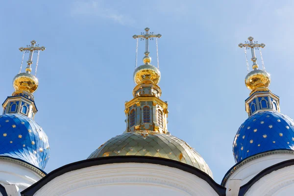 Cúpulas douradas da Catedral de Santa Sofia. Rússia, Tobolsk . — Fotografia de Stock