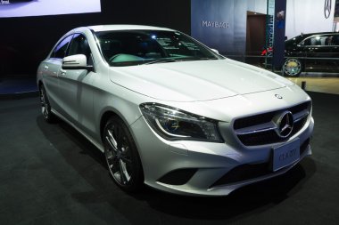 Nonthaburi - 23 Mart: Kapı paneli güç pencere denetleyicisi o ile