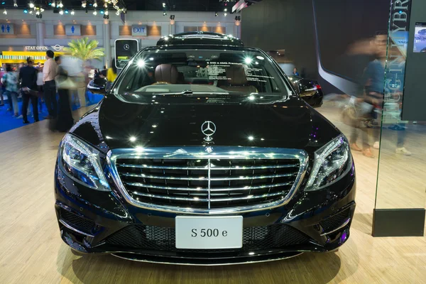 NONTHABURI - 23 Marzo: NUOVO Mercedes Benz Gls S500 e AMG Premium o — Foto Stock