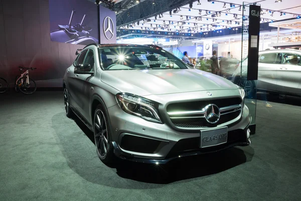 Nonthaburi-23 mars: inrednings design av nya Mercedes Benz gla — Stockfoto