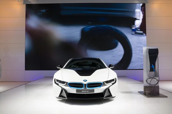 Nonthaburi-mars 23: BMW i8 på displayen på 37: e Bangkok int — Stockfoto