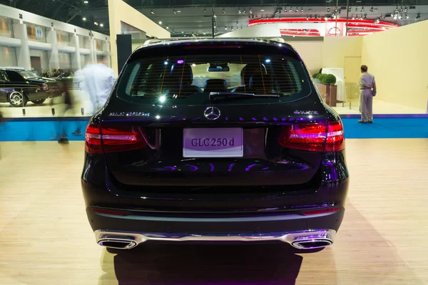 NONTHABURI - MARCH 23: NEW Mercedes Benz GLC 250 d offroad on di — 图库照片