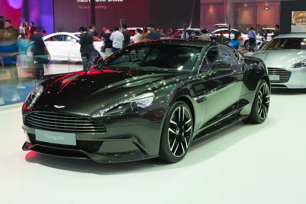 NONTHABURI - 23 DE MARÇO: NOVO Aston Martin Vanquish em exposição em T — Fotografia de Stock