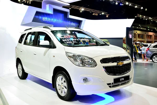 Bangkok - 26 marca: Nowy Chevrolet Spin, Mini Mpv, na wystawie w — Zdjęcie stockowe