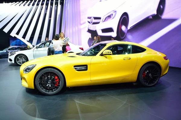 BANGKOK - 26 de marzo: Mercedes Benz AMG-GTS en exhibición en el 36º Ba — Foto de Stock