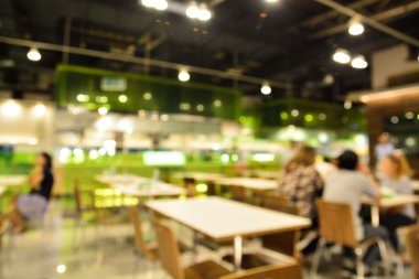 Restorandaki müşteri Bokeh ile arka planı bulanık