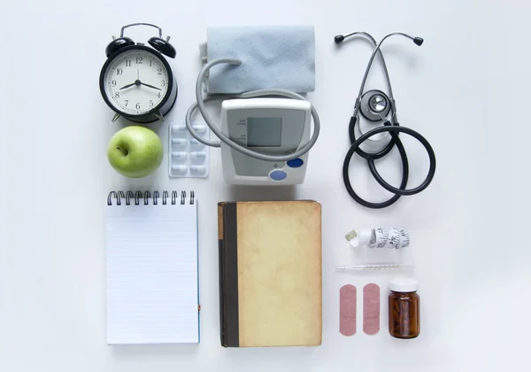 Cuidados médicos flat lay — Fotografia de Stock