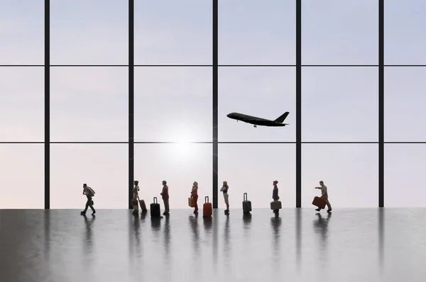 Orang Miniatur Mengantri Terminal Bandara — Stok Foto