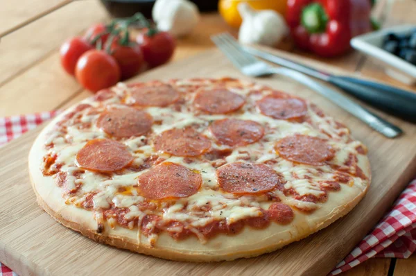 Pepperoni pizza — Stock Photo, Image