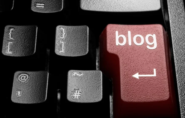 Sleutel met blog tekst — Stockfoto