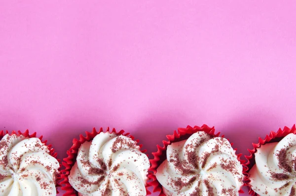 White Creamy cupcakes — Stock Photo, Image