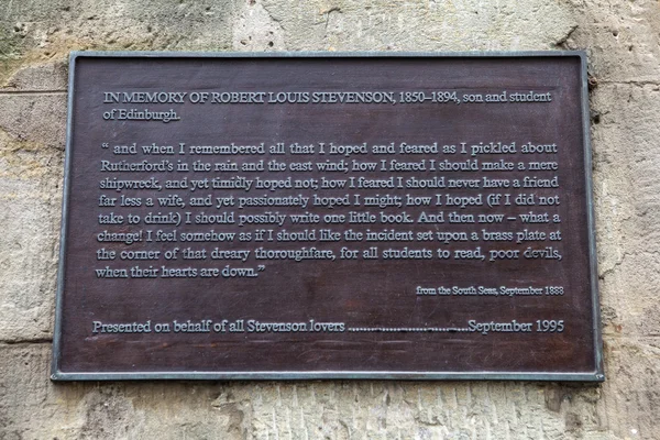 Robert Louis Stevenson Plaque in Edinburgh — Stock Photo, Image