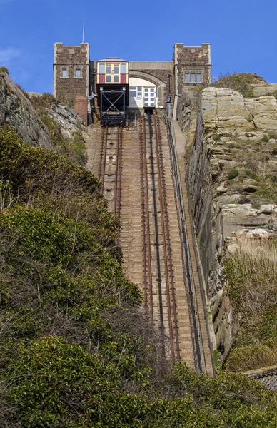 Pohled na východě Hill Railway výtahy v Hastings — Stock fotografie