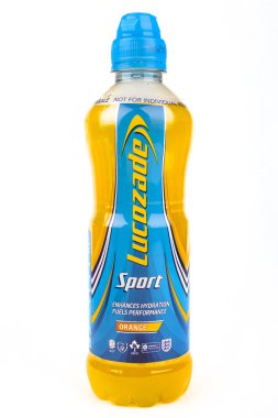 Lucozade spor enerji içeceği şişe