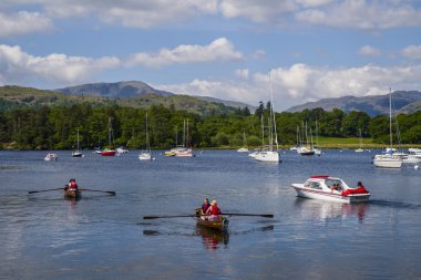 Waterhead görünümünden Lake Windermere üzerinde