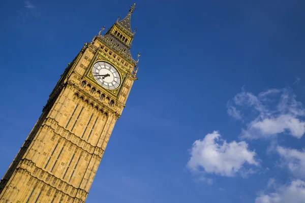 Big Ben w Londynie — Zdjęcie stockowe