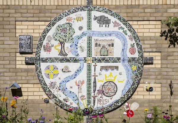 Велика Хартія вольностей мозаїки в поховати Санкт Едмундс — стокове фото