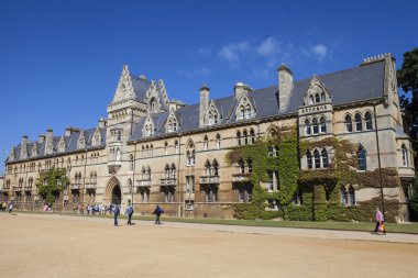 İsa Kilisesi Koleji Oxford Üniversitesi'nde