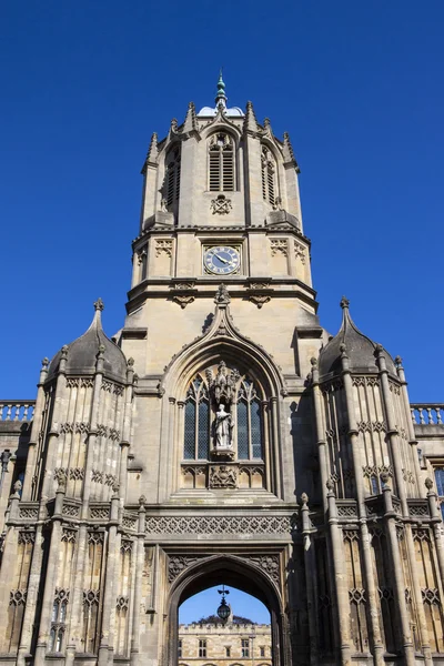 Tom Tower in Oxford — Stock Photo, Image