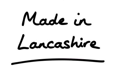 Lancashire yapımı, beyaz arka planda el yazısıyla yazılmış..