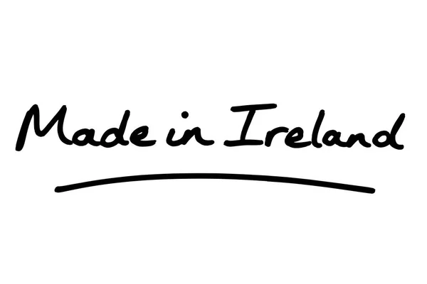 Feito Irlanda Escrito Mão Sobre Fundo Branco — Fotografia de Stock