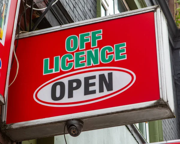 London June 22Nd 2021 Close Licence Open Sign London — Stock Photo, Image