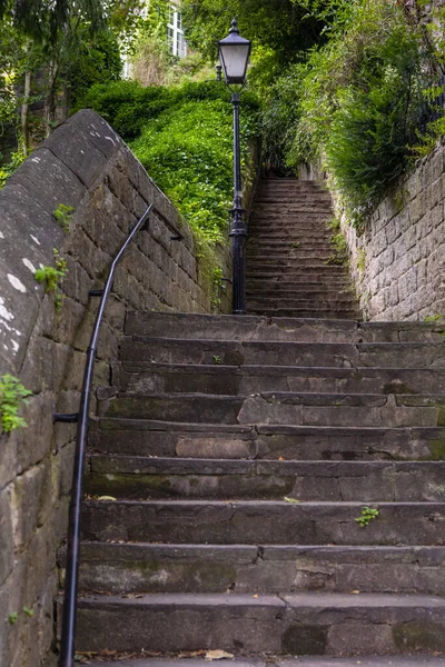 Widok Gallons Schody Pięknym Mieście Knaresborough Yorkshire Wielka Brytania — Zdjęcie stockowe