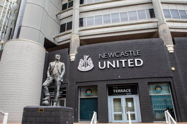 Newcastle upon Tyne, UK - August 29th 2021: The Sir Bobby Robson statue at Newcastle United Football Club stadium in Newcastle upon Tyne, UK.