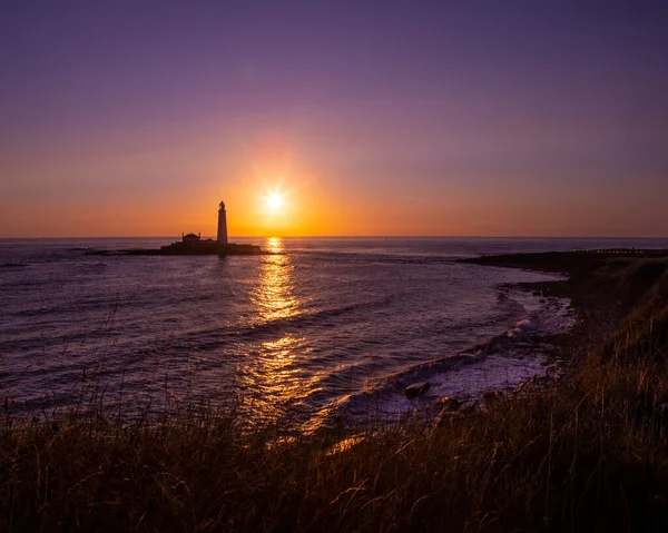 Zonsopgang Prachtige Vuurtoren Marys Northumberland Verenigd Koninkrijk — Stockfoto