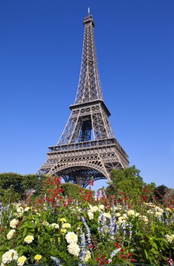 Paris 'teki Eyfel Kulesi