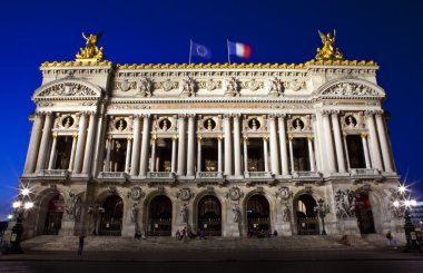 Paris'teki Palais Garnier'e