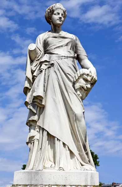 La Comedie Statue in Jardin des Tuileries in Paris — Stock Photo, Image