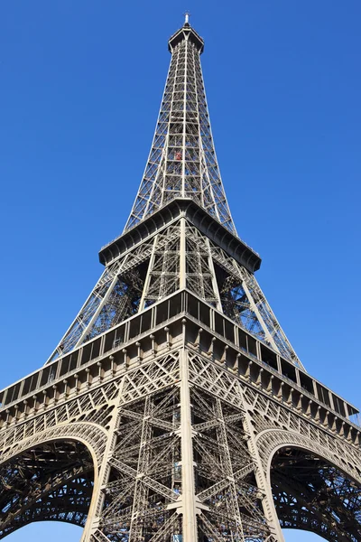 Torre Eiffel en París — Foto de Stock