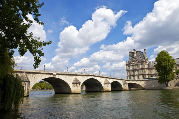 Pont royal w Paryżu — Zdjęcie stockowe