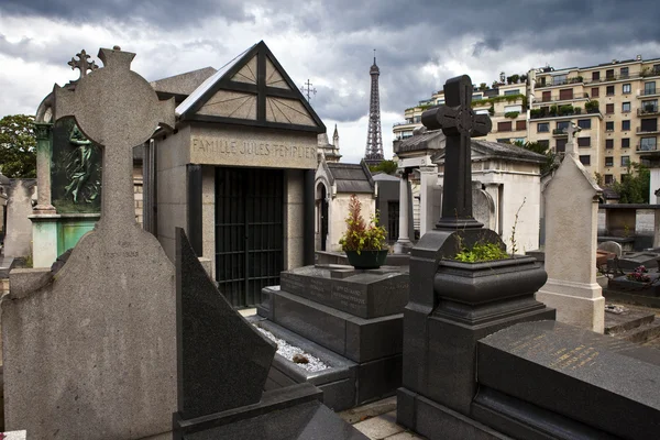 Passy Cemetery in Paris — Stock Photo, Image