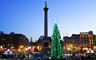 Noel'de Trafalgar Meydanı