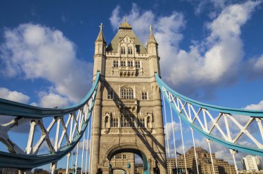 Londra 'daki kule köprüsü