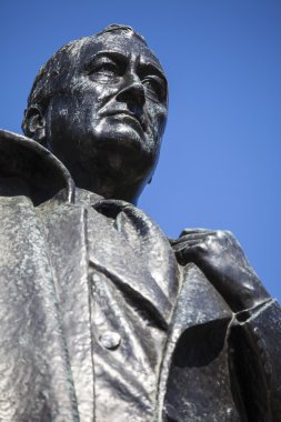 Franklin D. Roosevelt Statue in London clipart