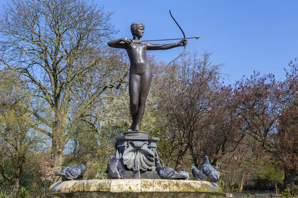 Artemis fontein in hyde park — Stockfoto