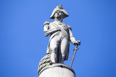 Amiral Nelson heykeli Londra'da Nelson's Column üzerinde