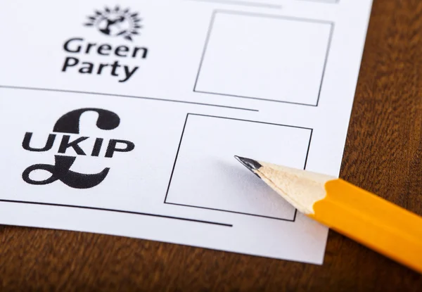 UK Independence Party på en valsedel — Stockfoto